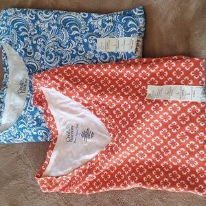 2 Croft And Barrow Classic Tee's, Size Large